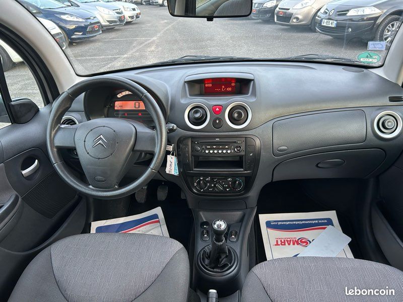 CITROËN C3 style 1.4L ess 51000 km année 2008 1er main