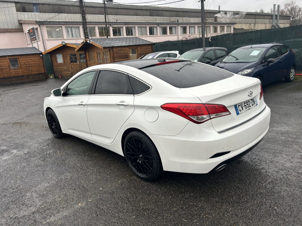 HYUNDAI I40 I 1.7 CRDI 4X4 16V