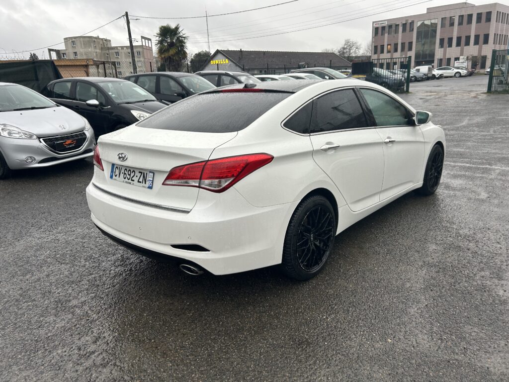 HYUNDAI I40 I 1.7 CRDI 4X4 16V